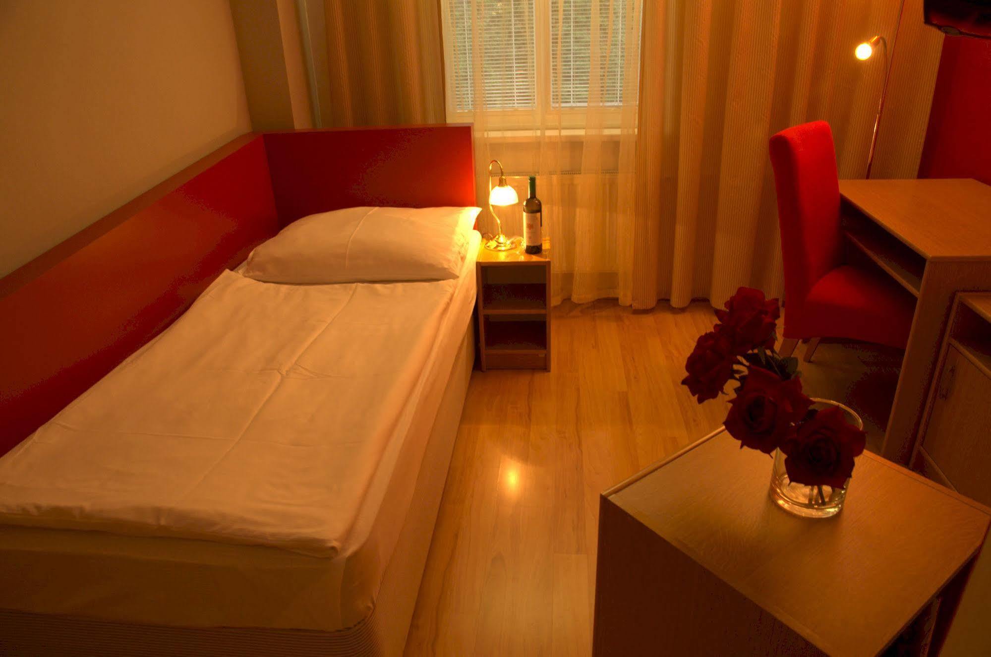 Hotel Payer Cieplice Zewnętrze zdjęcie